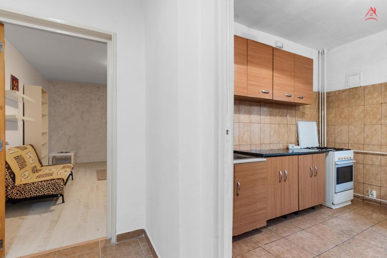 Dristor Large And Cozy Apartment บูคาเรสต์ ภายนอก รูปภาพ